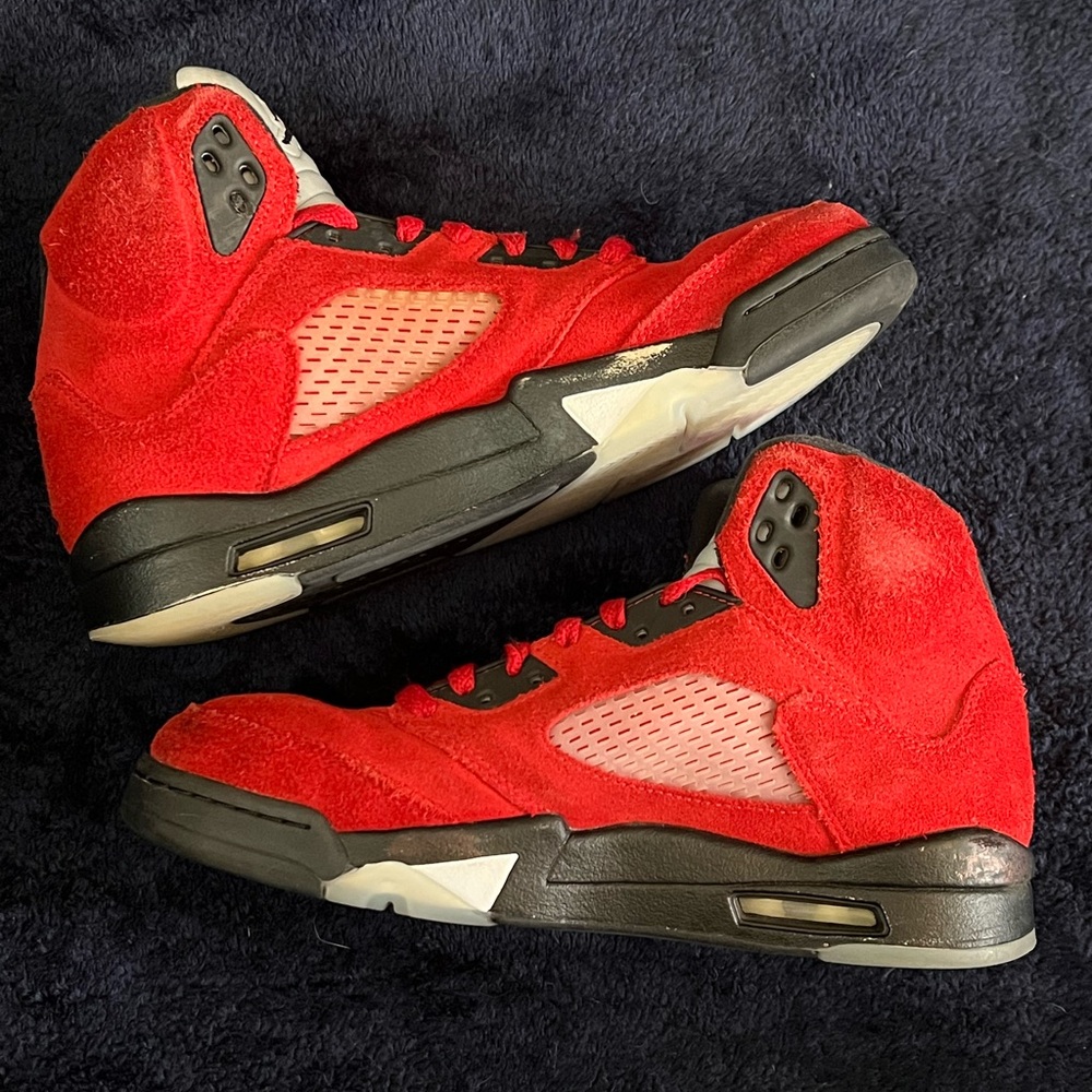 ❌SOLD❌Jordan 5 ‘Raging Bull’ - Picture 4 of 10
